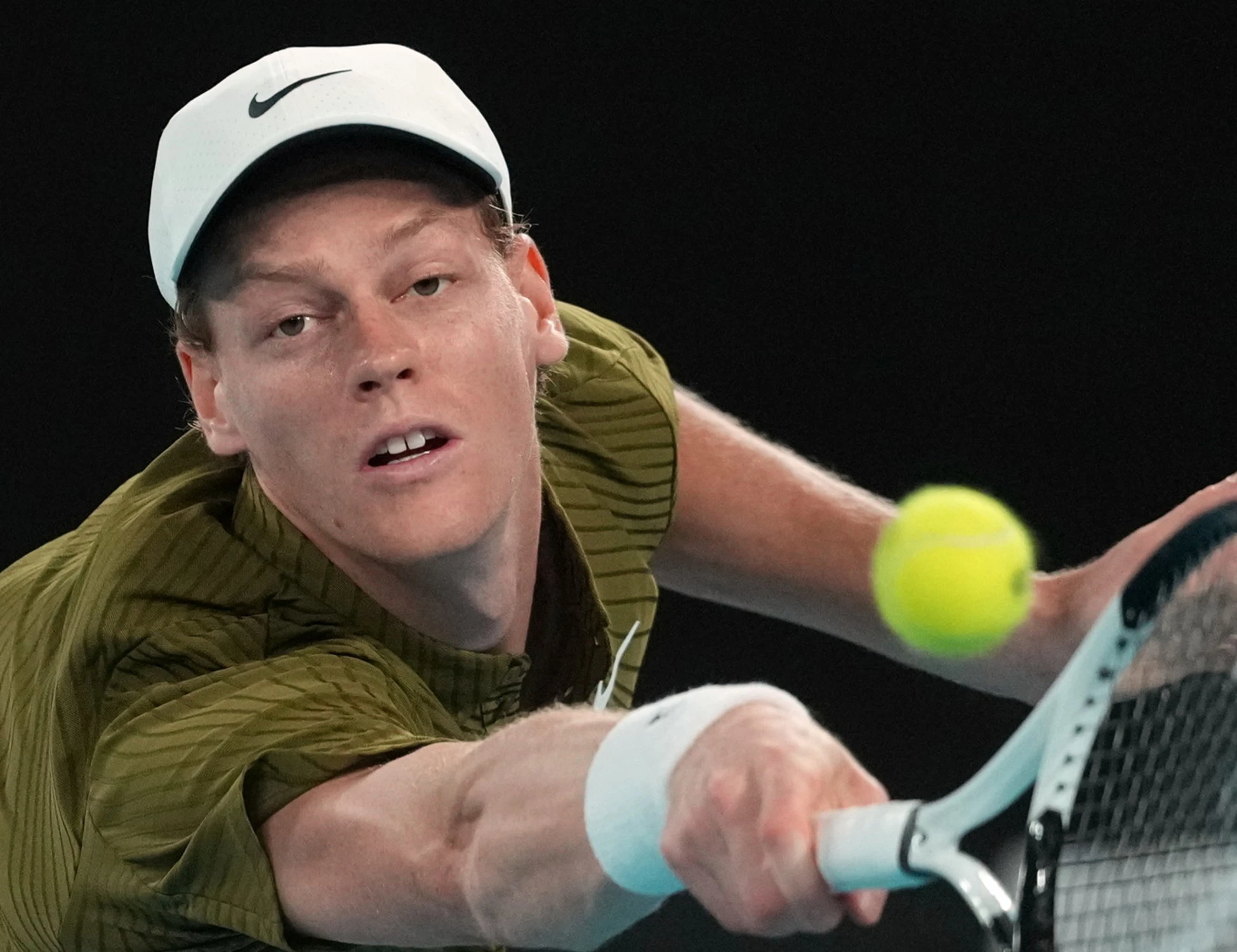 Jannik Sinner, inizio col botto: trionfa su Machac alle Atp 500 di Doha