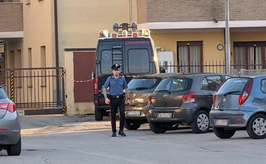 Padova choc, 40enne pakistano violenta 13enne nel bar dei genitori: avviata la revoca del permesso di soggiorno