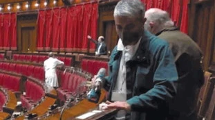 Elezioni, 13 parlamentari rischiano di saltare: disastro e panico