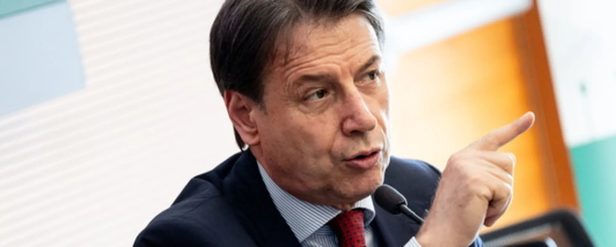 "Non funziona", "Non siamo ideologici". Patrimoniale, volano stracci