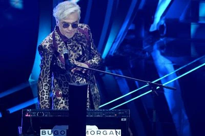 Morgan: "Bugo avrebbe venduto la madre per emergere"