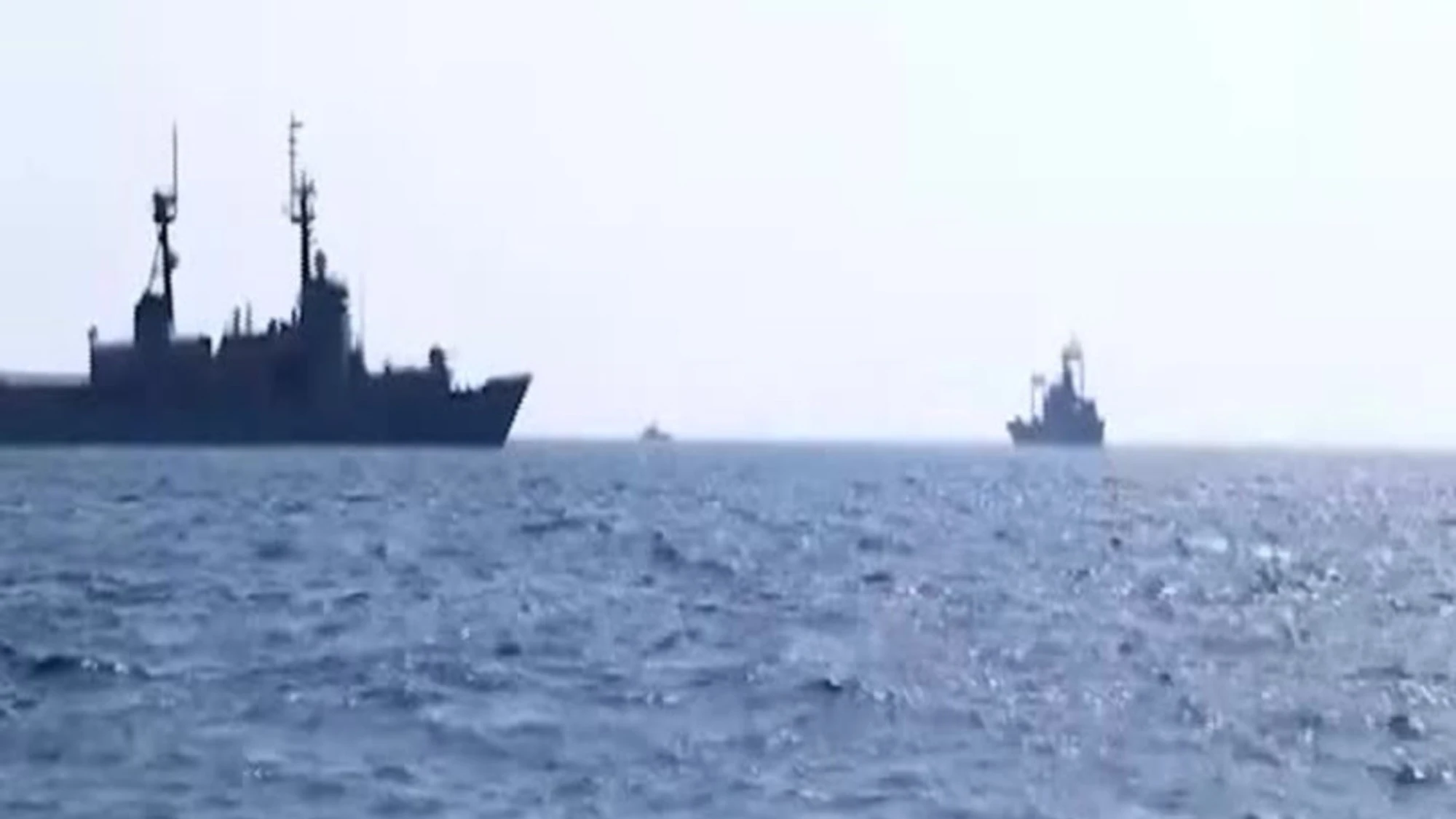 Che fine fanno gli iraniani in mare: le immagini che affondano il regime