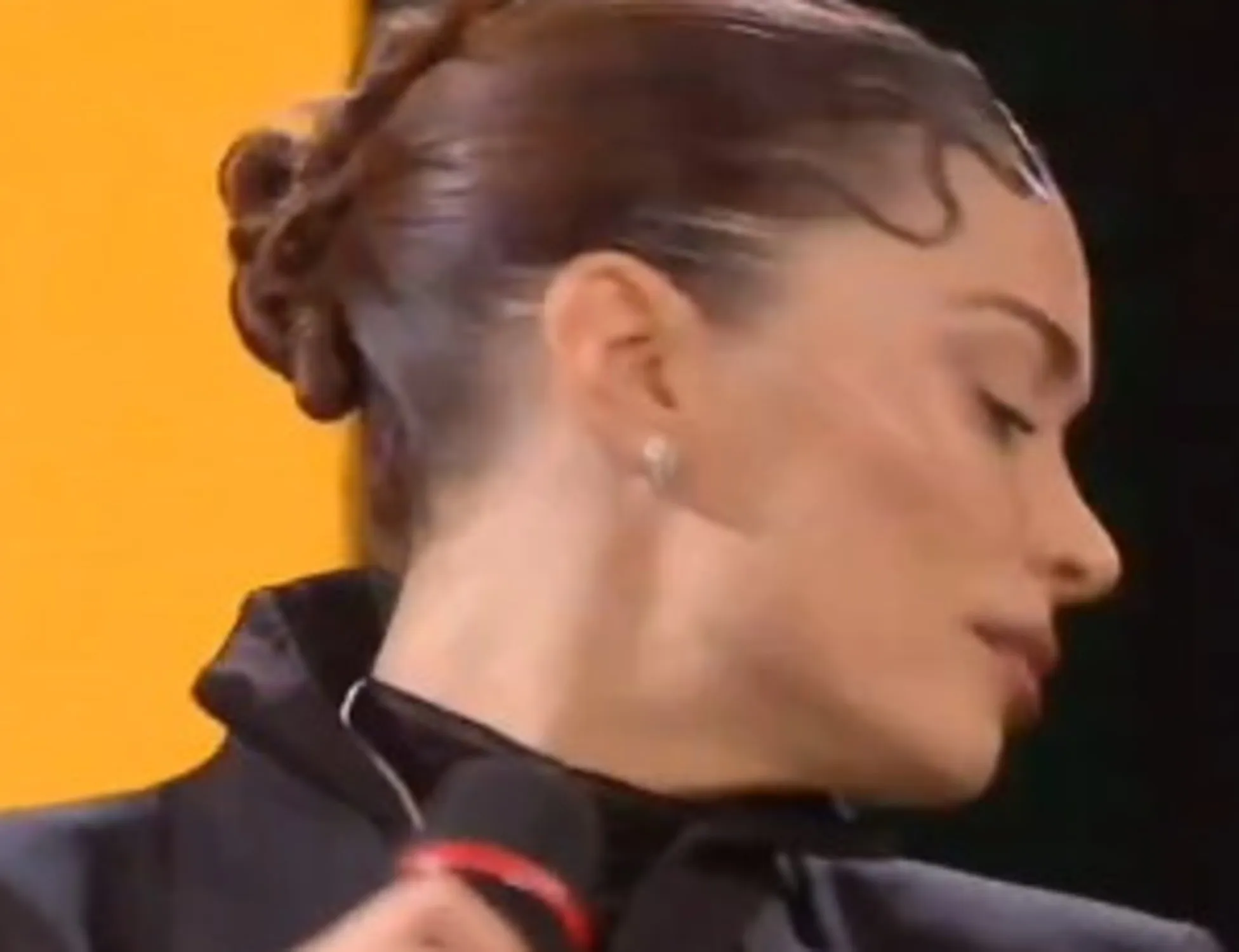 Leggi l'articolo: "Meloni? Roccella?": il gesto e lo sfregio <span style="color: rgb(153, 0, 0);">Video</span>