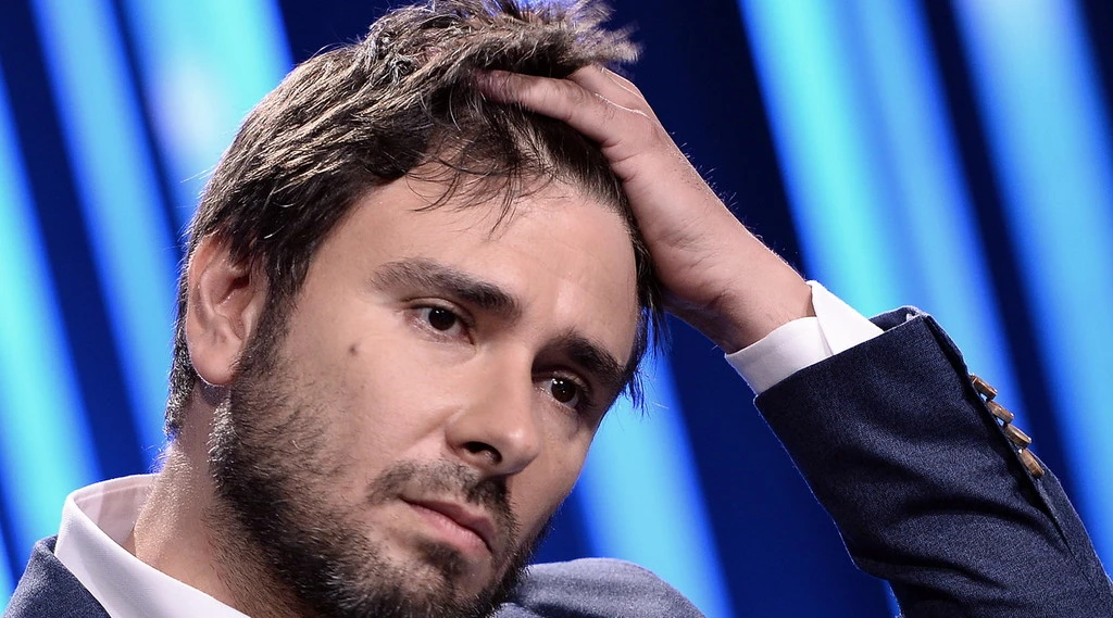 Alessandro Di Battista silurato dal M5s si dà al car-sharing: "Questo è il mio nuovo progetto, chi vuole si faccia avanti"