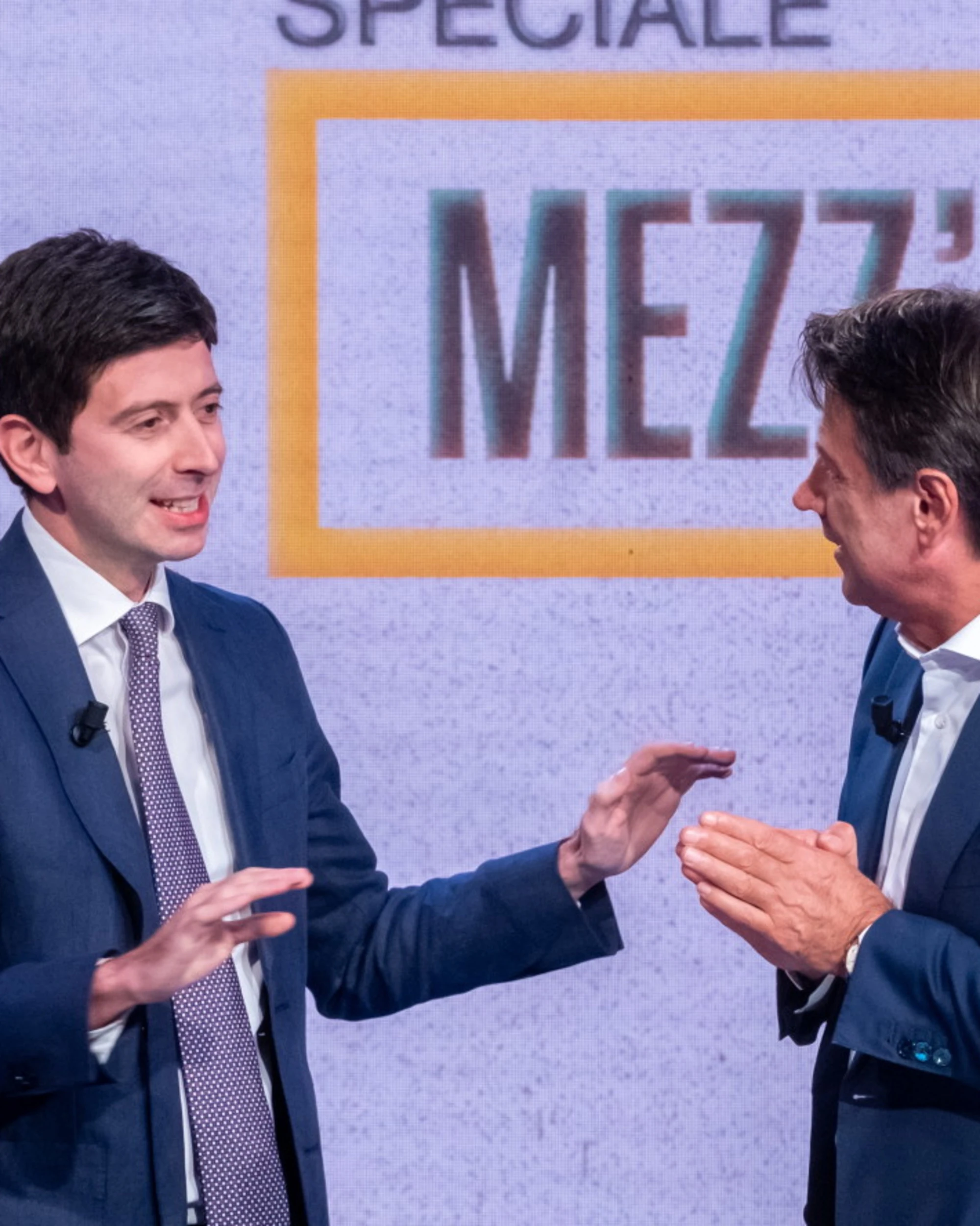  Mascherine farlocche, i testimoni inguaiano Pd e M5s