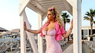 Francesca Cipriani, indiscreto dal compleanno vip. Voci da Cologno Monzese: invitati sconcertati, è finita in disgrazia