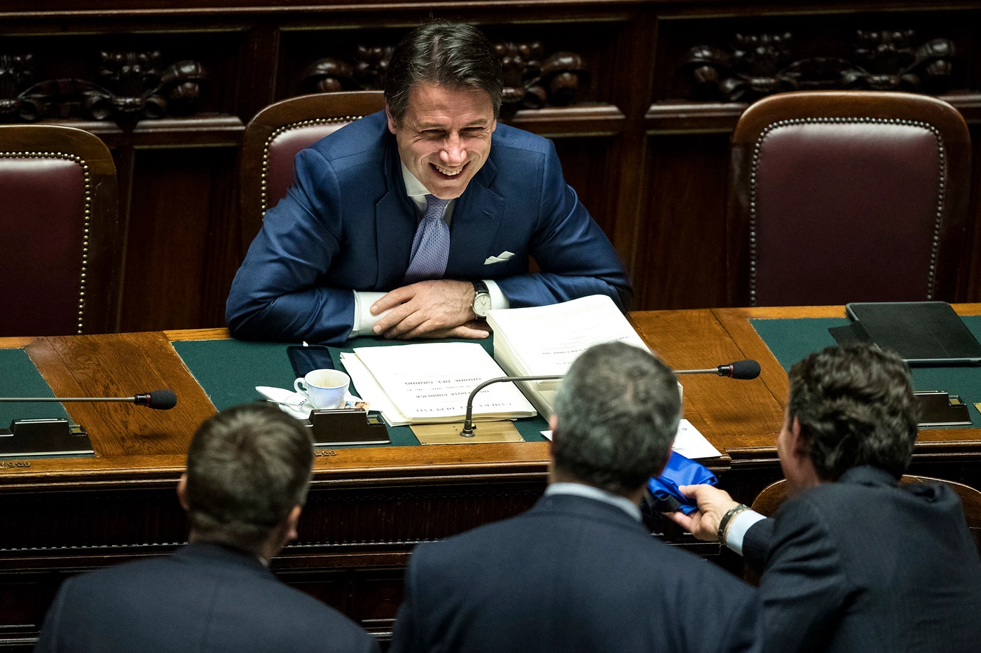 Giuseppe Conte, retroscena clamoroso: "Pressioni dall'Unione europea sulla Sea Watch, e lui..."
