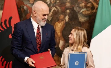 Italia-Albania, la Cassazione: "Numerose criticità", insorge FdI 