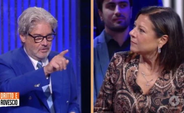 https://media.liberoquotidiano.it/OVoPi8D9wgFXv0SVmBxc9Goff_XTqgZ0N7cMKV82feA/width:800/quality:90/aW1hZ2VzLzIwMjUvMTAvMjQvMDgzNjA1OTEwLWQ3MzkzNGRiLTc1M2EtNGM0Mi1iODIyLWNmYzA5YTI1Mjc5Zi5qcGc.webp