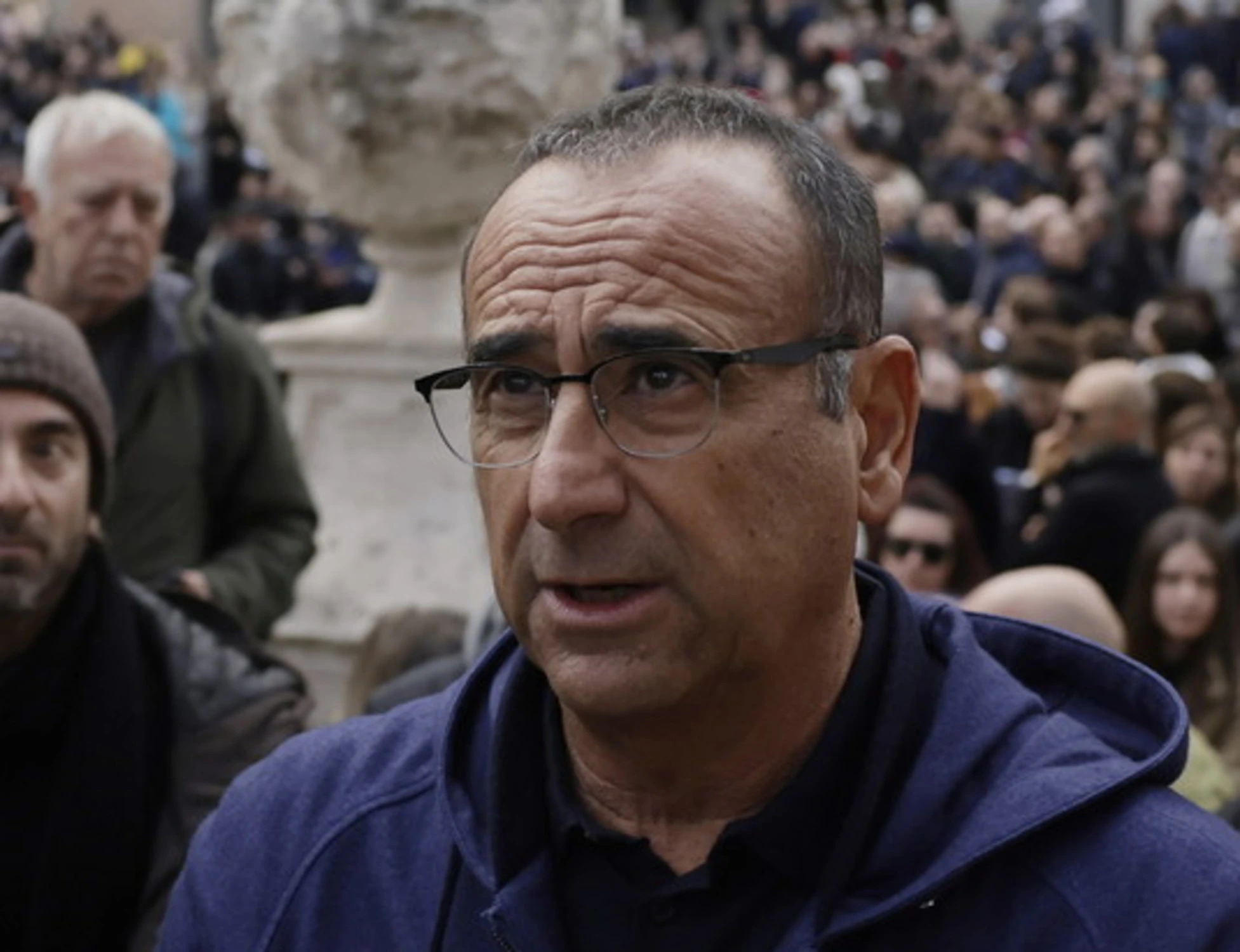 Sanremo 2026, Carlo Conti zittisce la sinistra: "Pucci, ma quali ingerenze?"