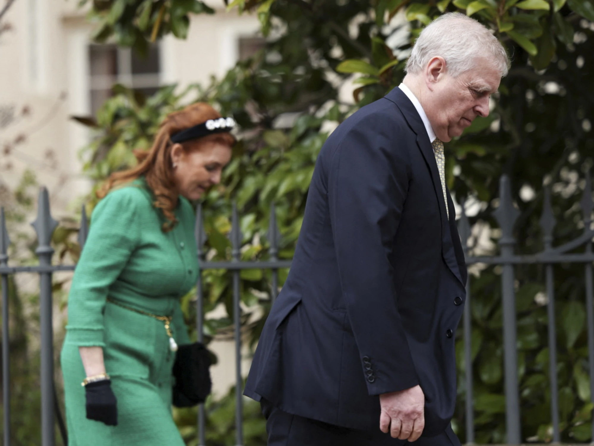 Andrea cacciato da Camilla e Kate? Umiliato pure da Sarah Ferguson