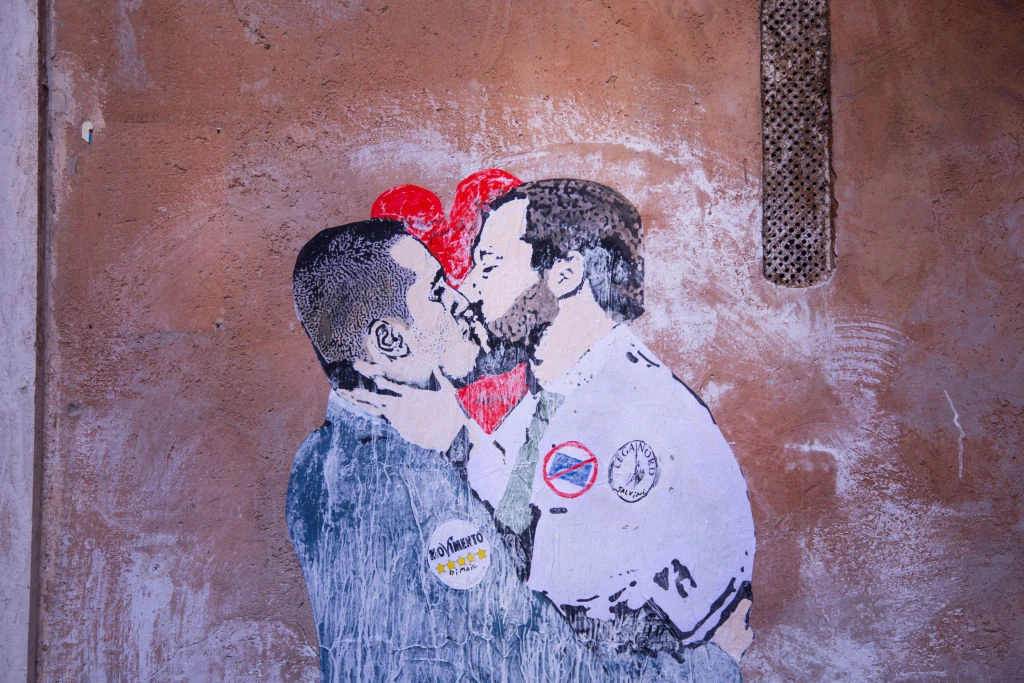 "Speriamo che quei due non vadano avanti, sennò...". Matteo Salvini e Luigi Di Maio, il giallo sul siluro al governo