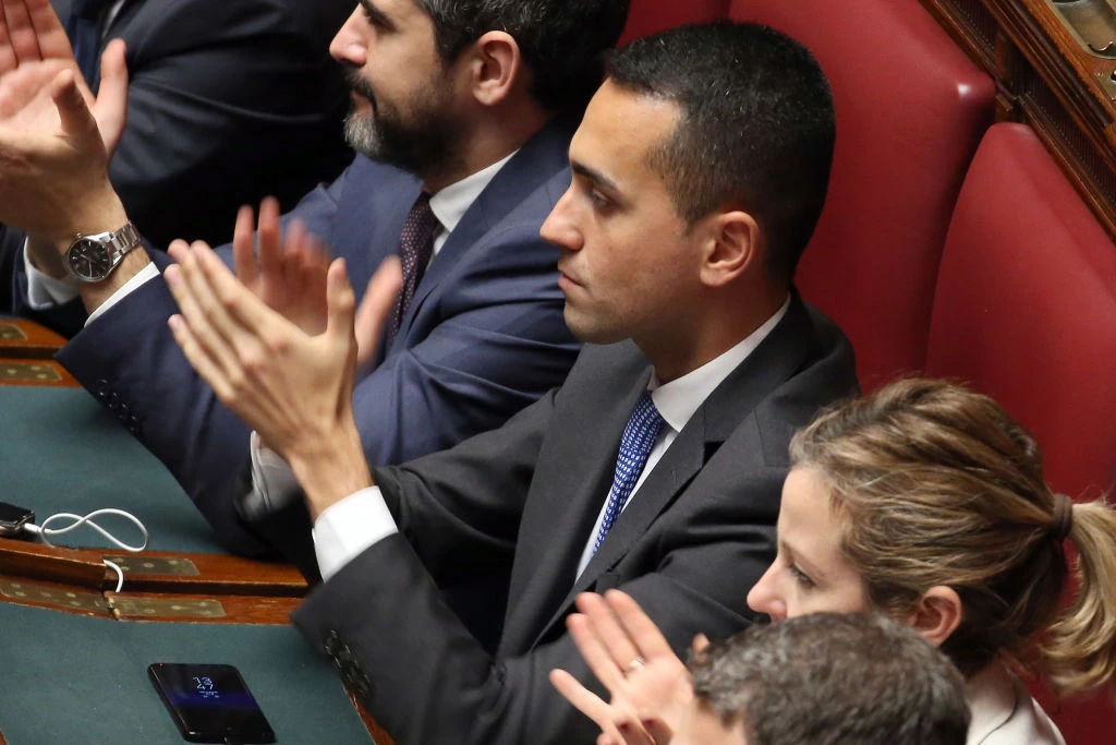 Luigi Di Maio e il governo M5s-Lega, l'intervista rivelatrice: "Salvini mantiene la parola, e ora..."