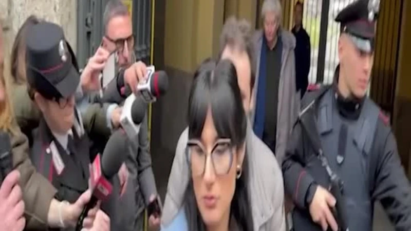 https://media.liberoquotidiano.it/OaLG8Pam_o7jwPPOigf22Sj9GQMOXs9PJgPWZ-GkDMI/width:800/quality:90/aW1hZ2VzLzIwMjUvMTAvMDQvMTIwMzQxOTI0LWQ1ZDE3Yjg5LTFlNWUtNDE5ZC1hMjMwLTFmN2VjYjFjZjIxNi5qcGc.webp