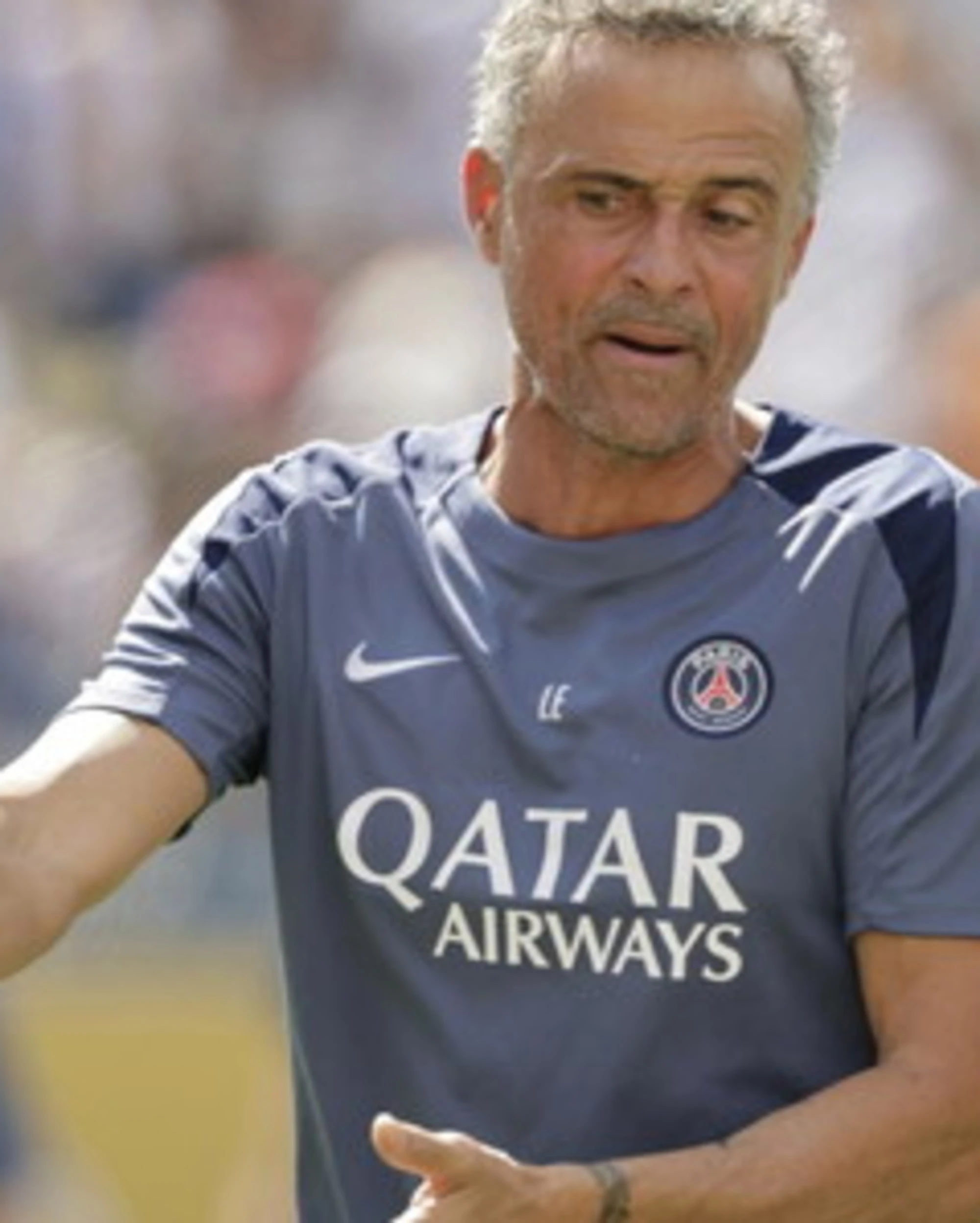 Psg, clamorosa mossa di Luis Enrique: la squadra non scende in campo 