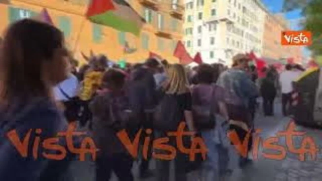 https://media.liberoquotidiano.it/ObJNu8zEVcmVW3RCp48FCKZ1F4Pi_E8L_47DPb3GXX8/width:800/quality:90/aW1hZ2VzLzIwMjUvMTAvMDQvMTY0ODEyNjc3LWUxNGE5MWFmLTc2MDItNDEyMy05NTNlLWE5N2JhNTk2Mzg2My5qcGc.webp