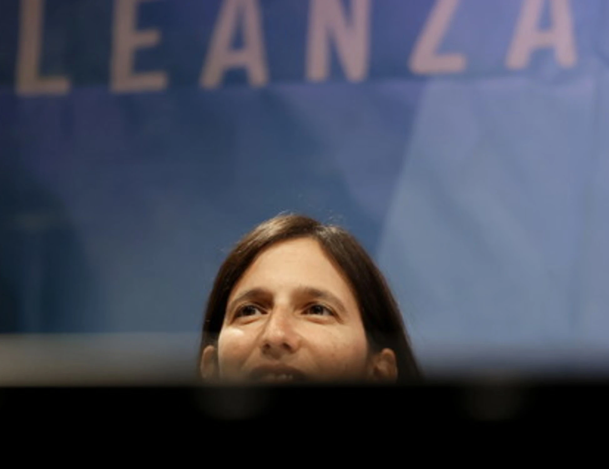 Elly Schlein, "quello che dice non è vero". La smentita: esplode la sinistra