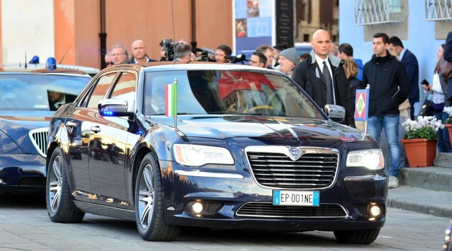 Sergio Mattarella, Dagospia: "L'autista positivo al coronavirus", silenzio dal Quirinale