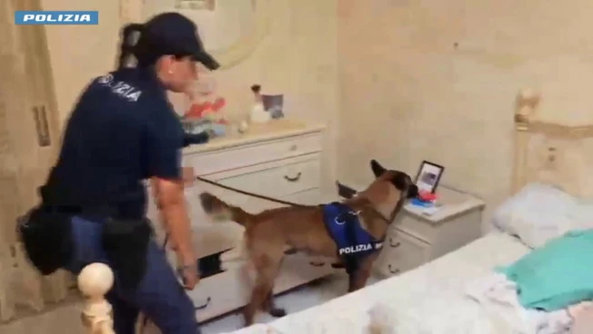 Droga con i droni e smartphone in carcere a Catania, quattro arresti