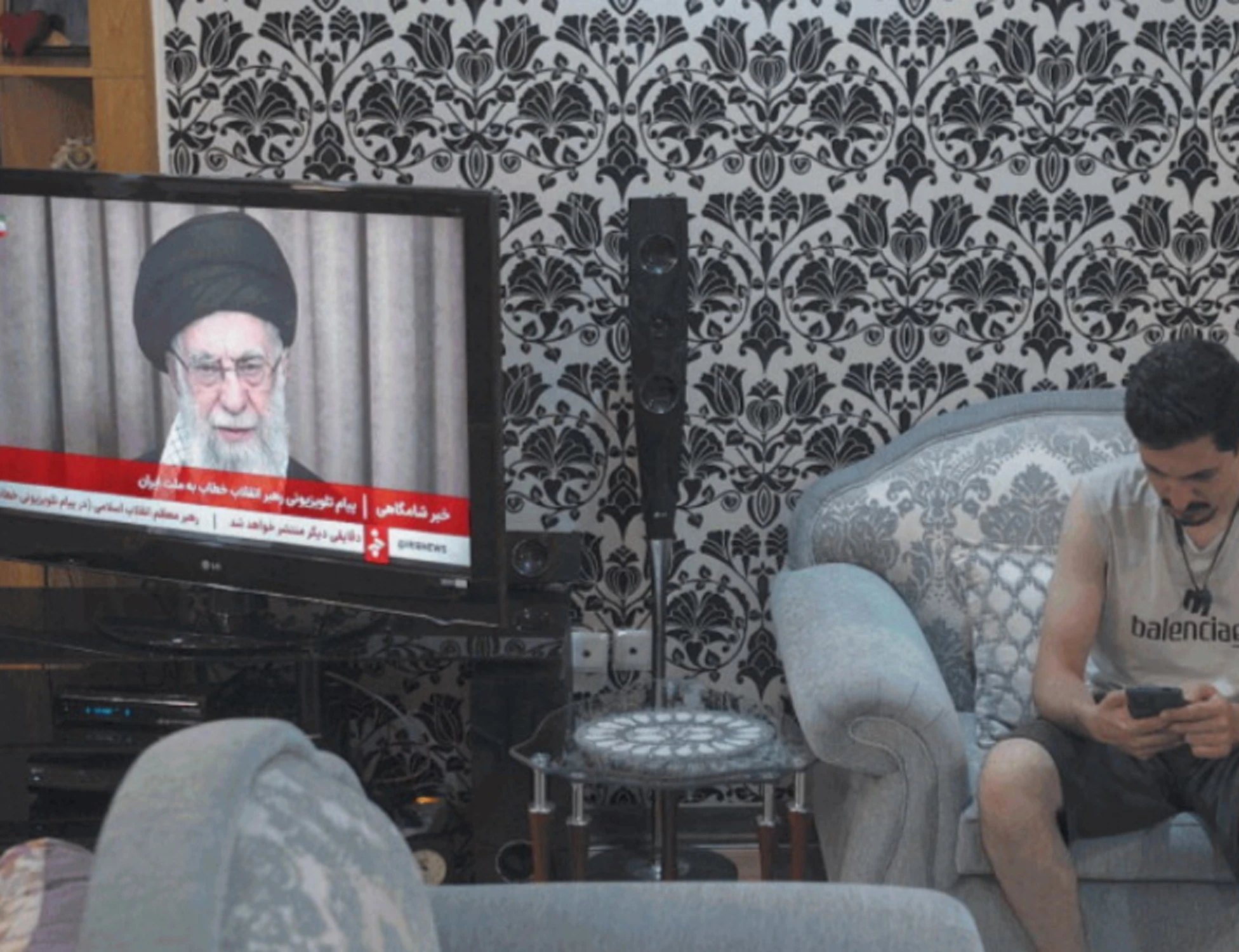 Iran, ayatollah all'angolo: la loro richiesta disperata