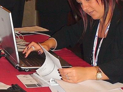 Chiusura in 'distaccamento'