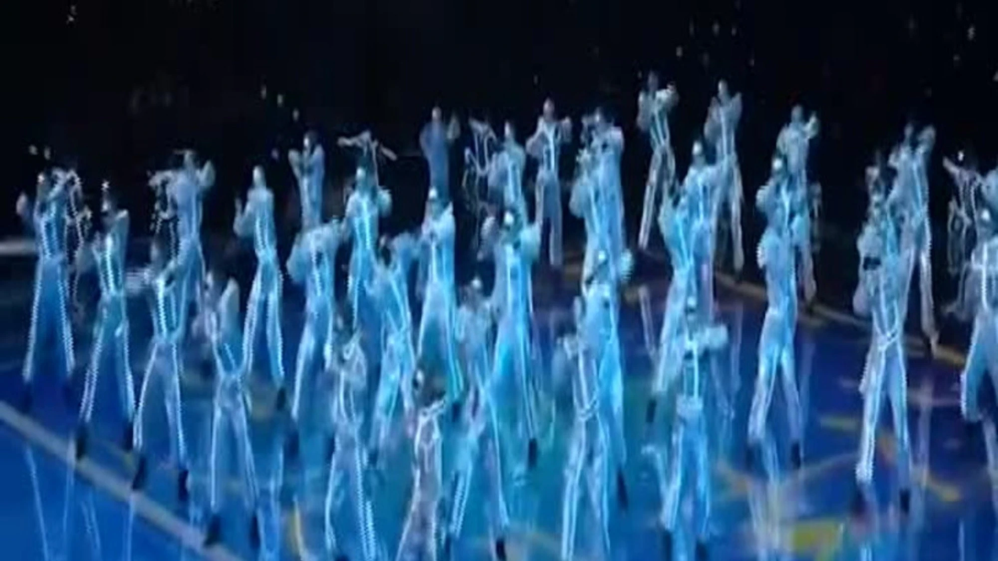 Cina, robot ballano con umani alla cerimonia inaugurale