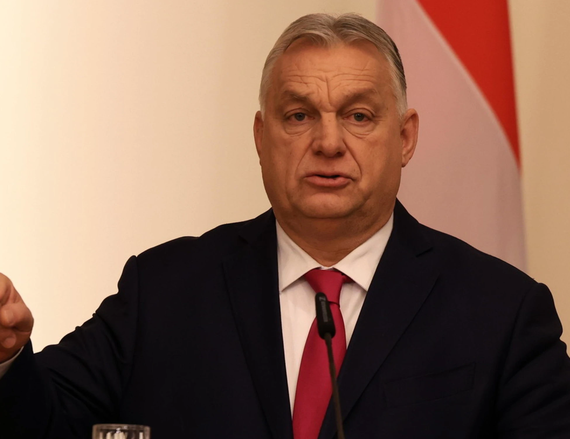 Viktor Orban querela "il Domani": "Balle sulla villa"
