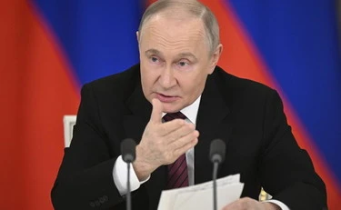 La Russia gela l'Ucraina: "Con noi gli ultimatum non convengono"