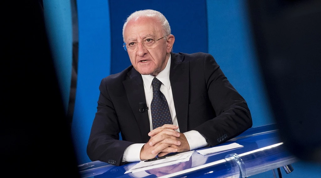 Vincenzo De Luca affonda Schlein: "Diritti? Maniera idiota"