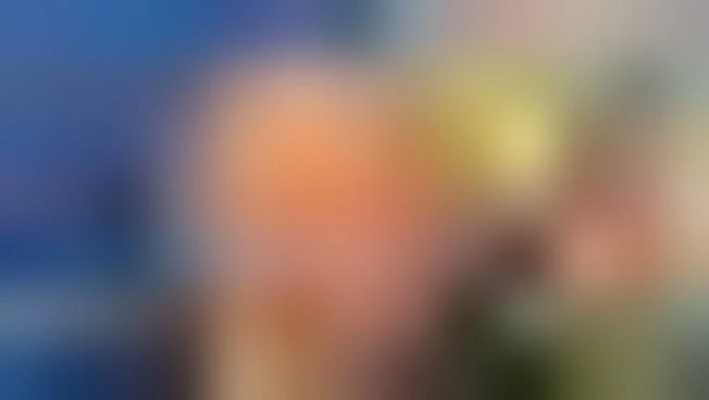 1049x576
