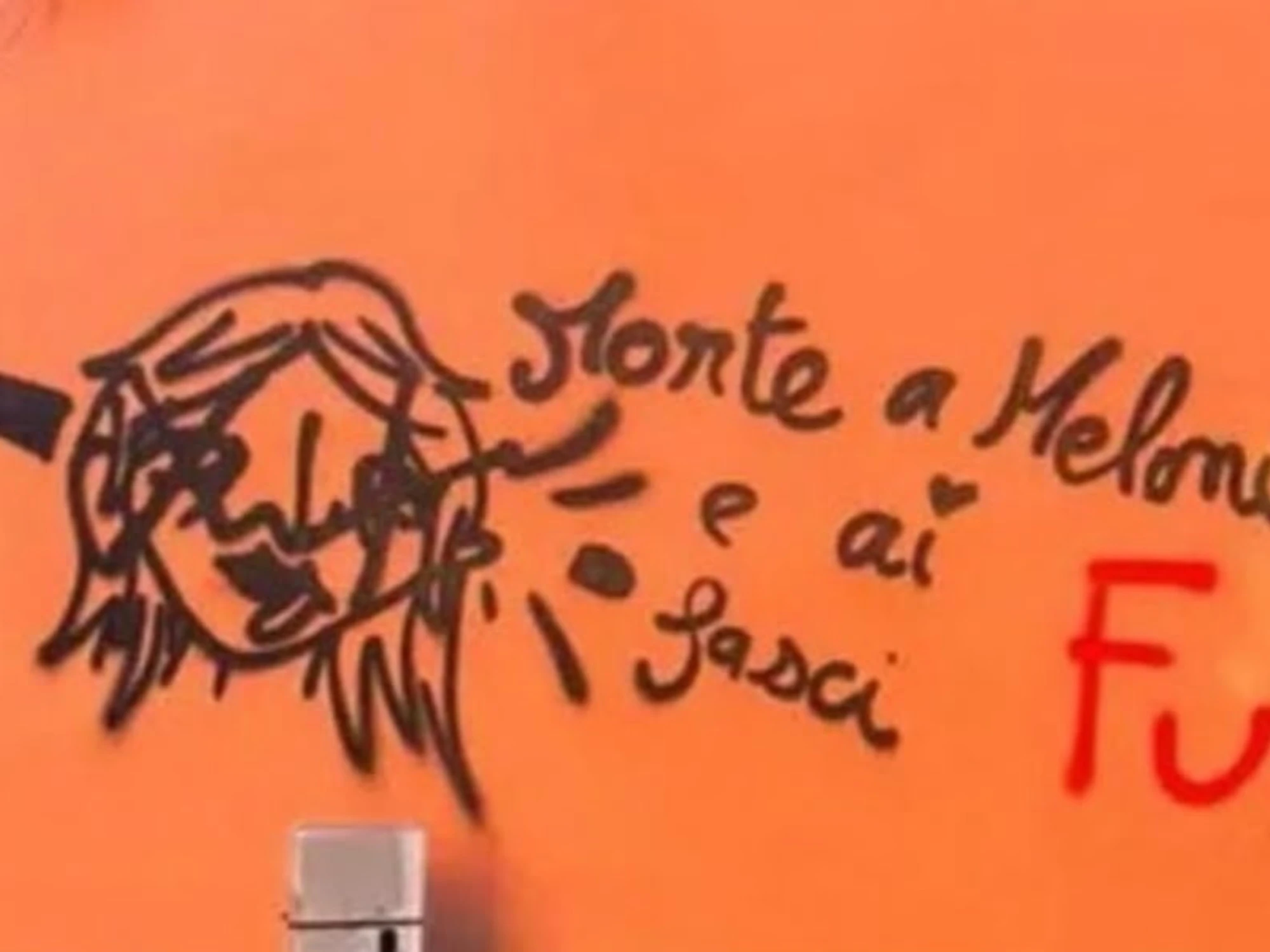 Bologna, in vacanza per insultare Giorgia Meloni: per il turista finisce malissimo