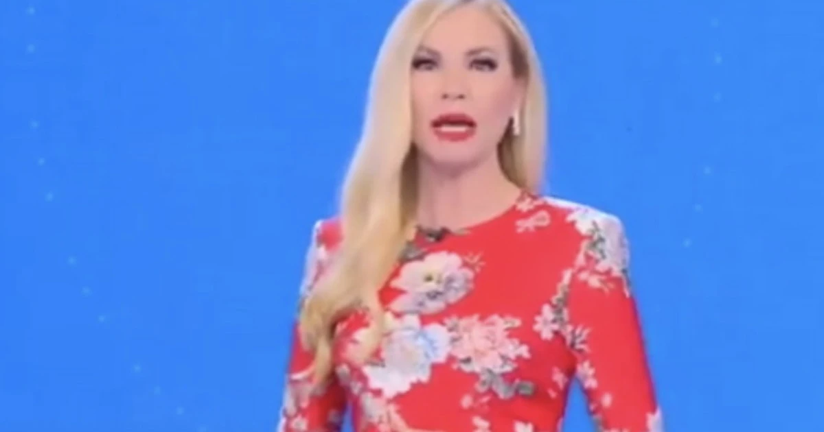 Federica Panicucci furibonda per la decisione Mediaset. L'indiscrezione-bomba: "Ha avuto un mancamento"