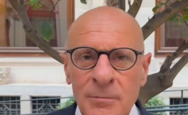Vitalizi, Fabio Rampelli smaschera i grillini: "Falsità vigliacche"