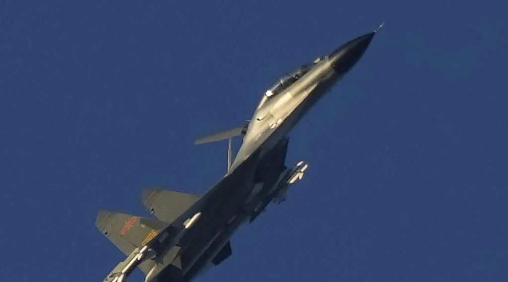 Taiwan, "14 caccia si sono alzati in volo": cosa sta succedendo