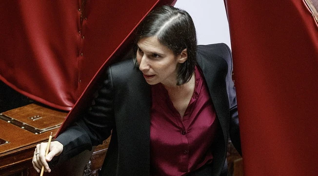 Elly Schlein, la grande pugnalata alle spalle: che fine ha fatto