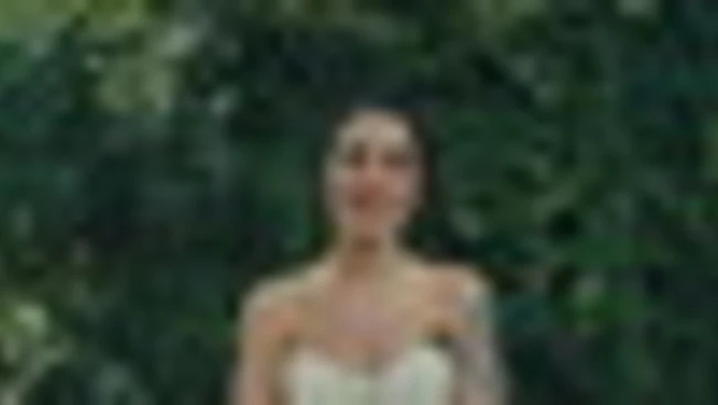 Levante continua la sua indagine sull'amore con Malìa