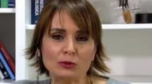 Coronavirus e Dpcm, l'immunologa  Antonella Viola: "Irrisolti i nodi trasporti e scuola"