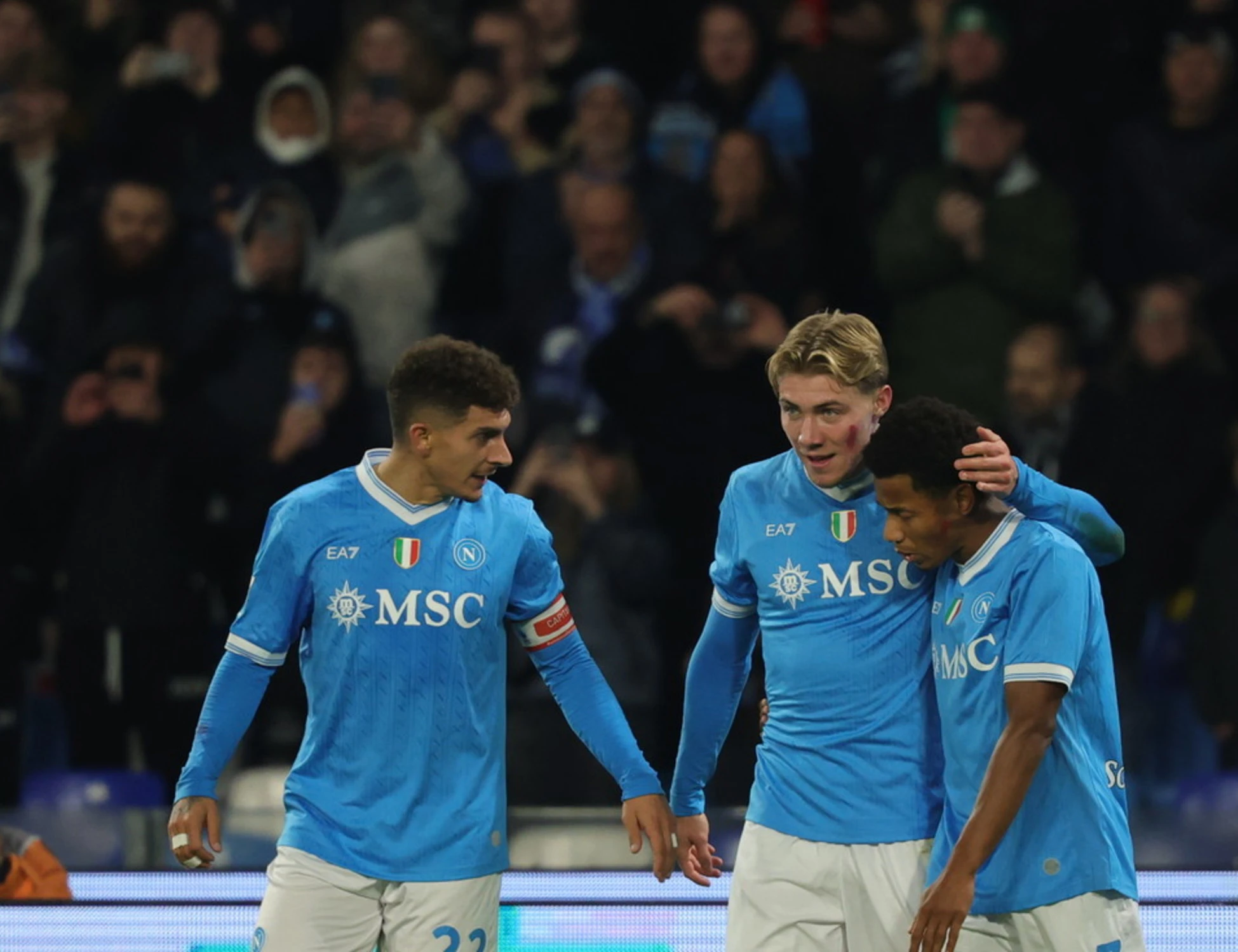 Napoli, vittoria per 3 a 1 contro l'Atalanta: azzurri in vetta solitaria