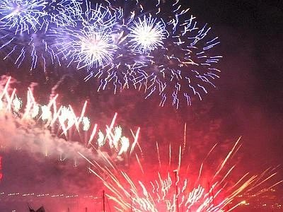 Capodanno, 8 italiani su 10 a casa. Ma in 3,8 milioni non festeggiano