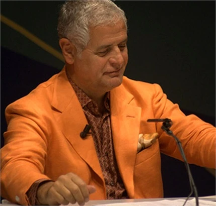 Formigoni: "Tra Travaglio e Mauro scelgo il secondo, lo picchio più volentieri"