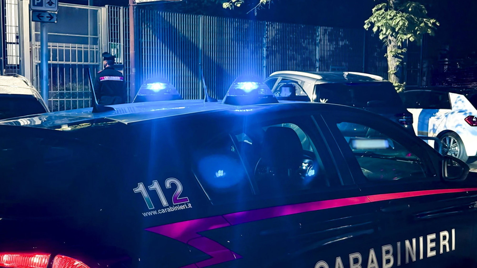 Milano, finto carabiniere per truffare un'anziana: arrestato un immigrato