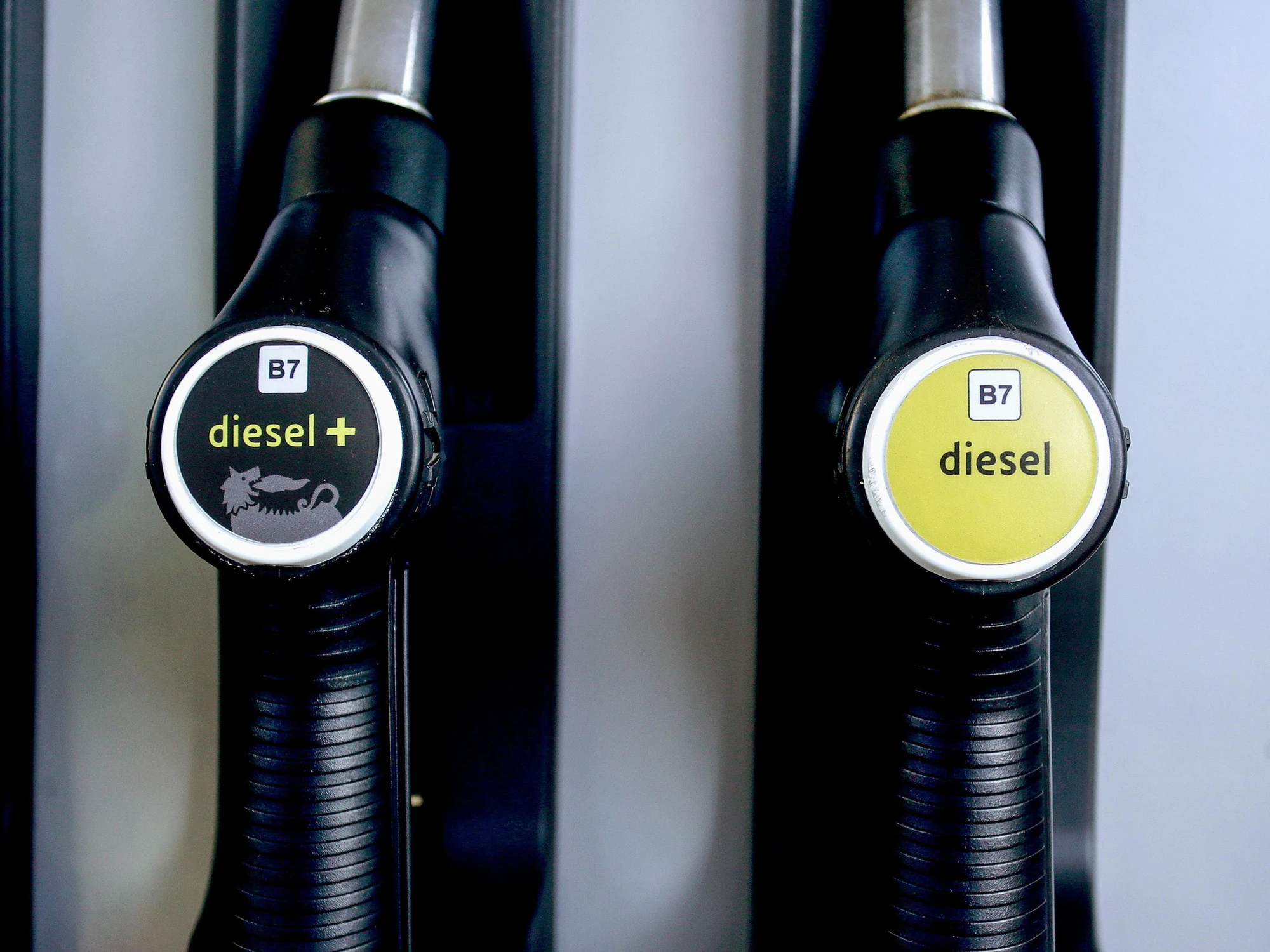 Cambia il prezzo del diesel: ecco il costo al distributore da questa mattina