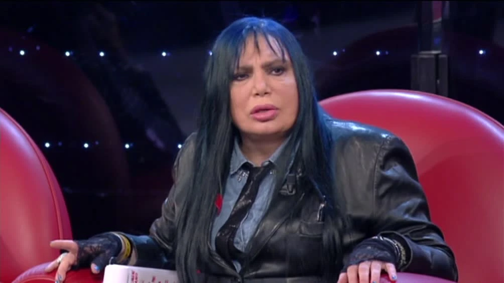 Amici, Loredana Bertè e il comunicato ufficiale che umilia i professori: puzza di golpe, chi vuole fare fuori