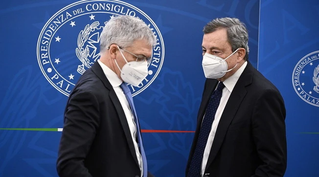 Mario Draghi, slitta il Cdm: "Non si sa quando si fa". Troppi nodi da sciogliere, governo alle strette