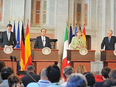 Vertice Roma, Monti: ''Euro è irreversibile. Pacchetto per la crescita da 130 miliardi''