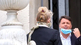 Matteo Renzi, bomba su Conte e Stati generali: "Gioco delle parti nel M5s, ma prenderemo sicuramente i soldi del Mes"