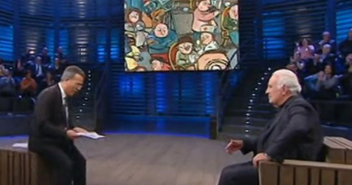 DiMartedì, maxi-ritardo per Santoro? Sconcerto: lo "zampino" di Mediaset