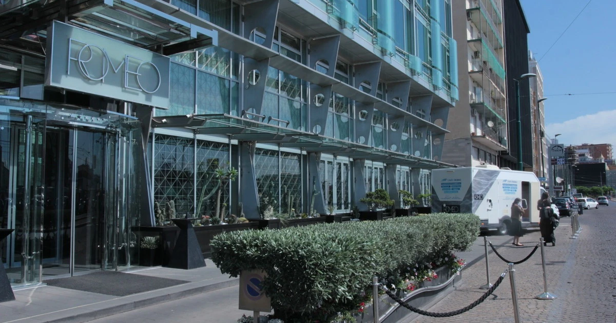 Coronavirus, a Napoli il primo albergo in Italia che fa il test sierologico al check-in