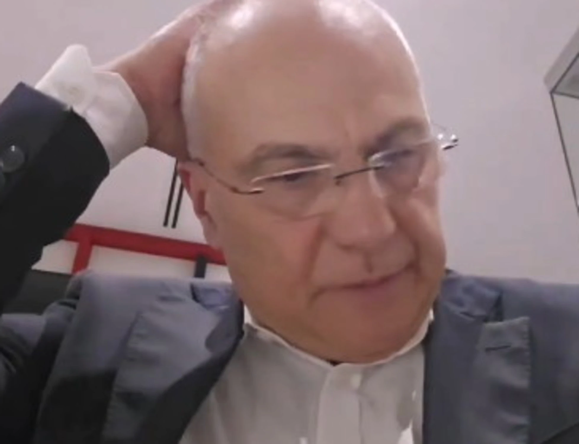 Quasi in lacrime, ripete due sole parole: Milan, Mauro Suma distrutto