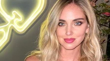 Chiara Ferragni, porcheria contro il centrodestra: "Minacciati, cancellati"